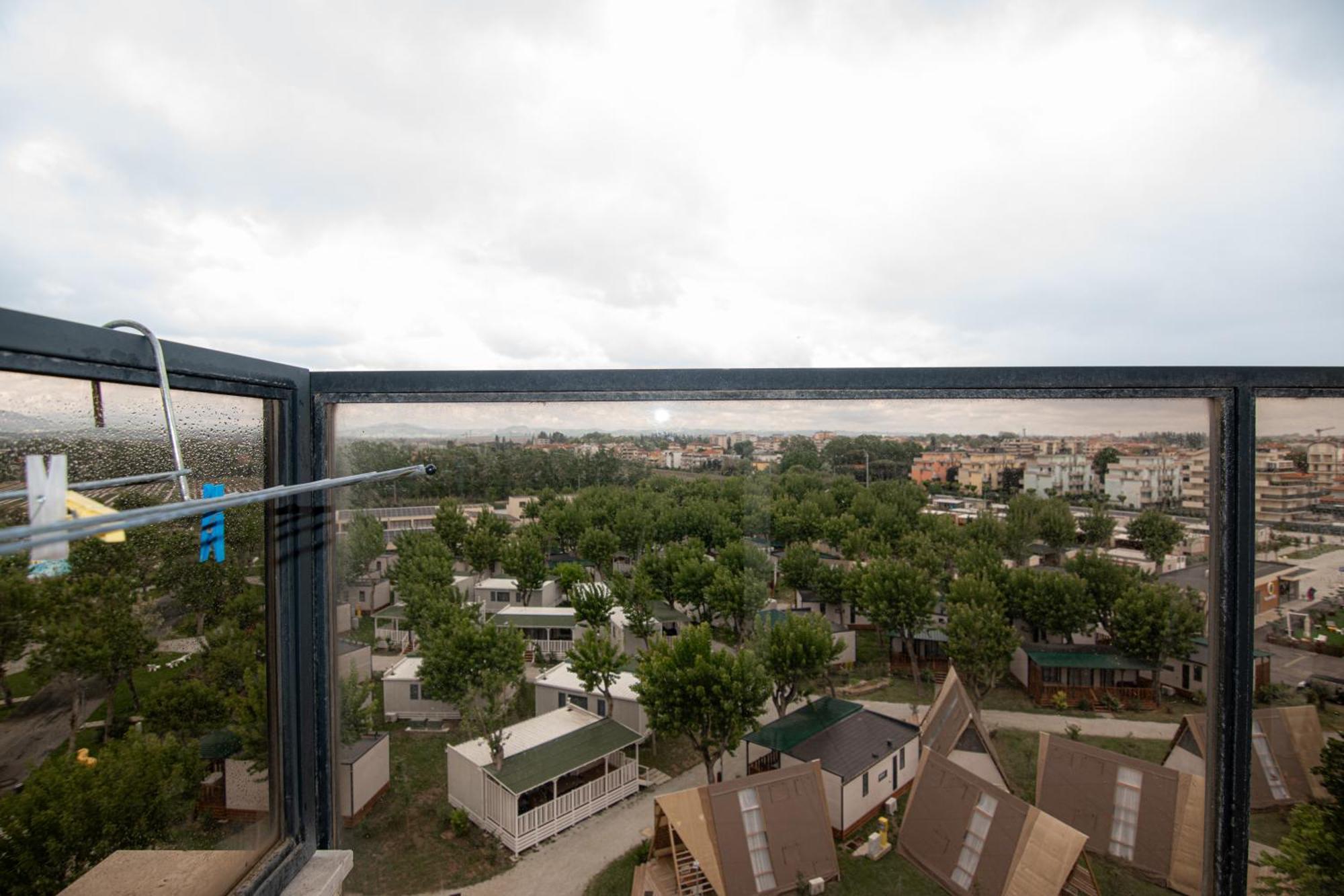 Hotel Crown Rimini Exterior foto
